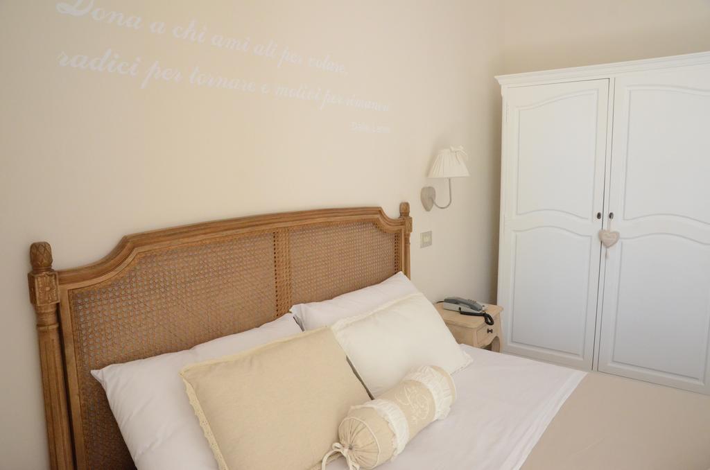 Hotel Monique Cervia Kamer foto